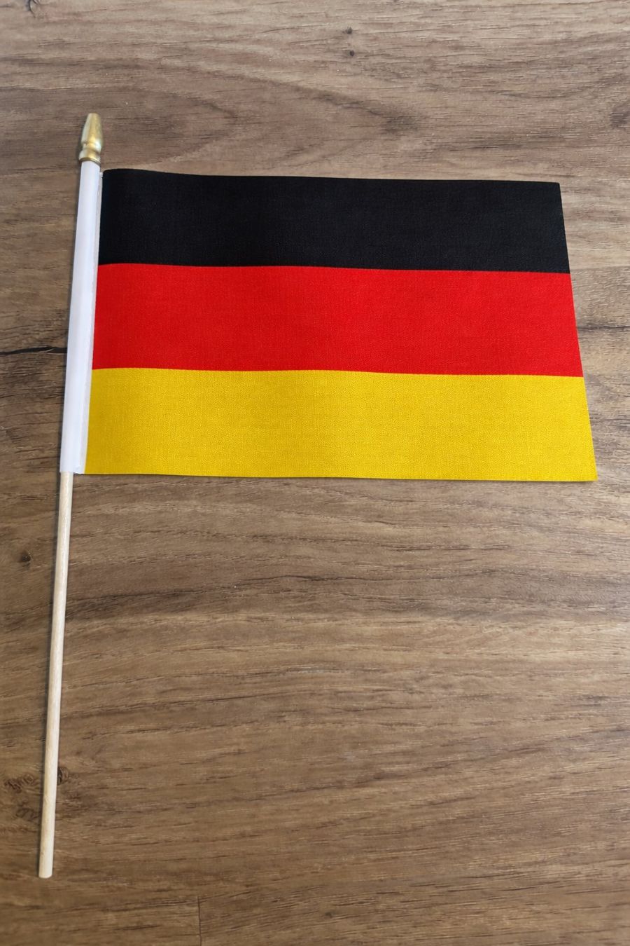Deutschland Fahne am Stab – 30 × 22.5 cm