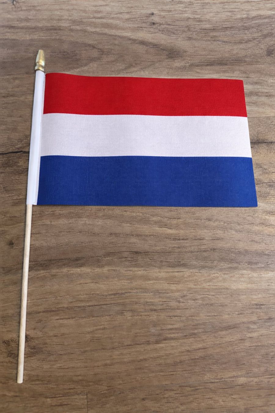Niederlande Fahne am Stab – 30 × 22.5 cm