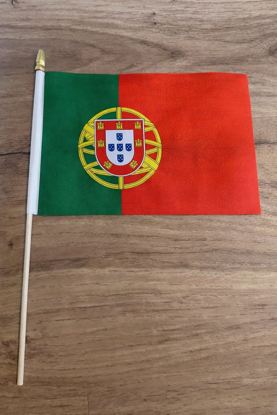 Portugal Fahne am Stab – 30 × 22.5 cm