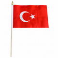 Türkei Fahne am Stab auf weissem Hintergrund