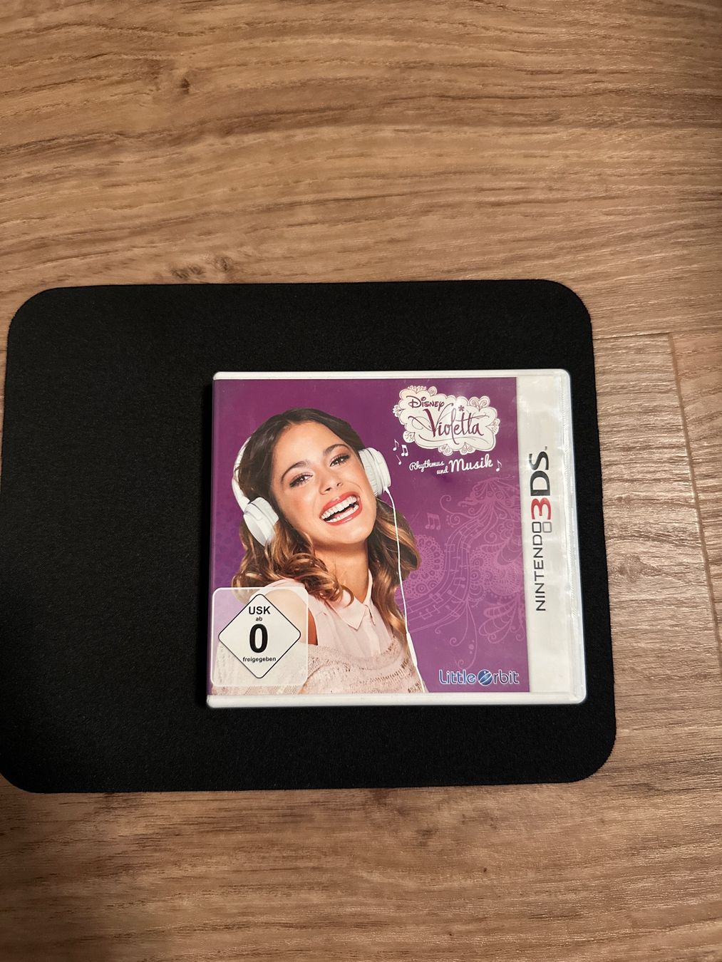 Disney Violetta: Rhythmus und Musik - Nintendo 3DS Spiel – Foto 1