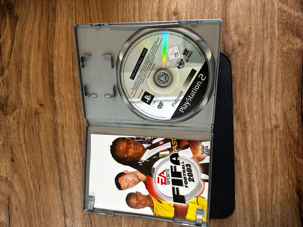 FIFA Football 2003 - PS2 Spiel komplett – Foto 3