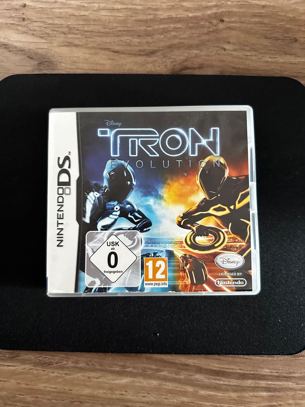 Tron Evolution - Nintendo DS Spiel – Foto 1
