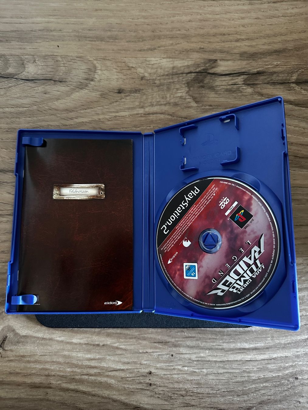 Lara Croft Tomb Raider: Legend - PS2 Spiel – Foto 3