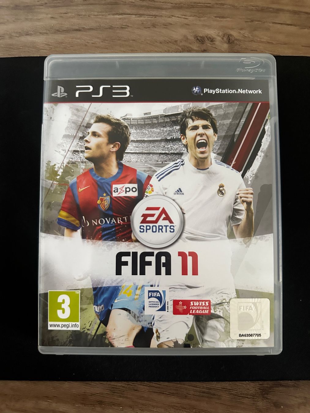 FIFA 11 - PS3 Spiel – Foto 1