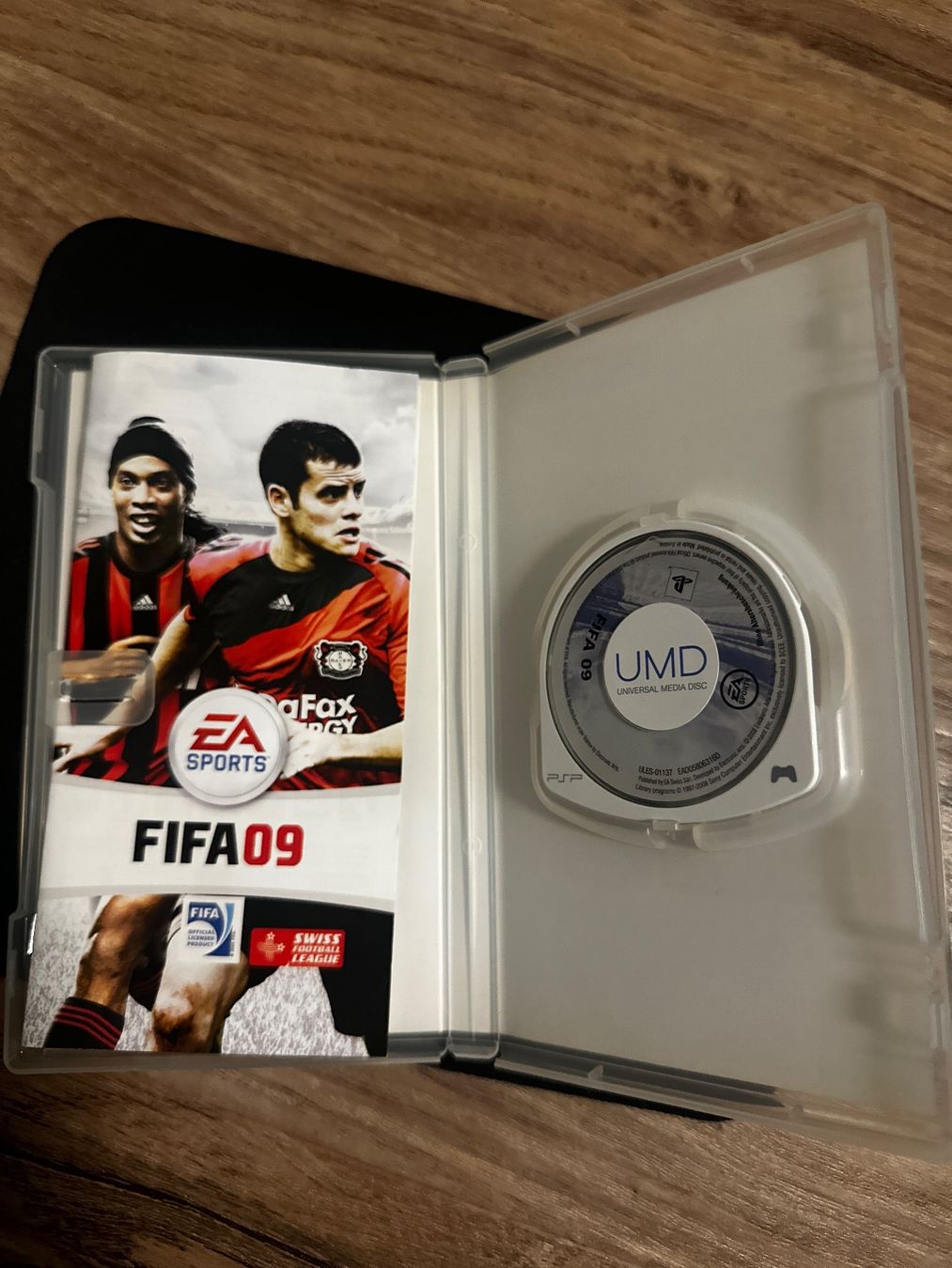 FIFA 09 - PSP Spiel – Foto 3