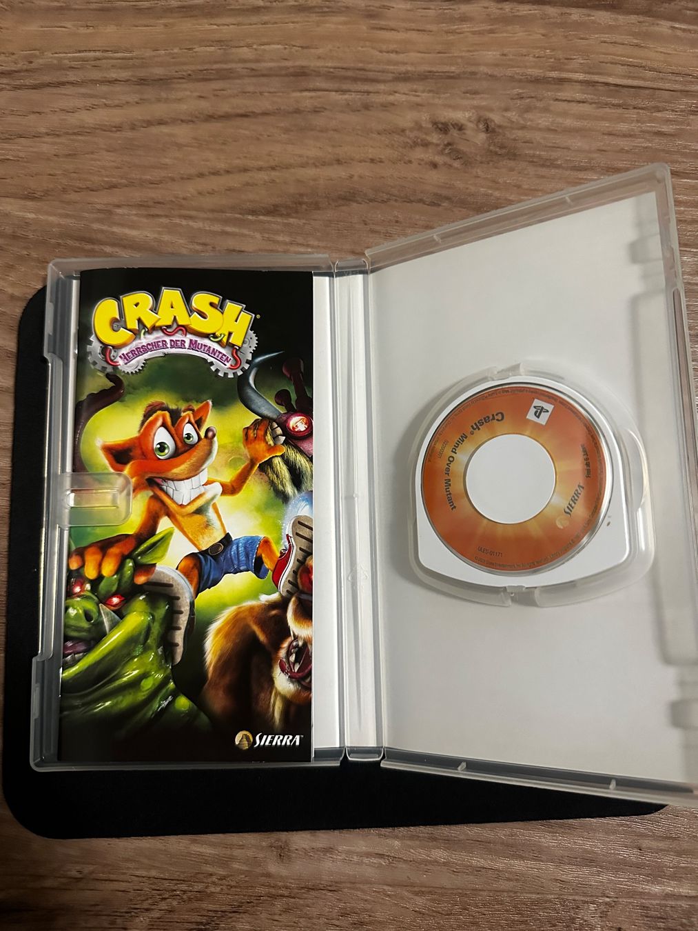 Crash Herrscher der Mutanten - PSP Spiel – Foto 3