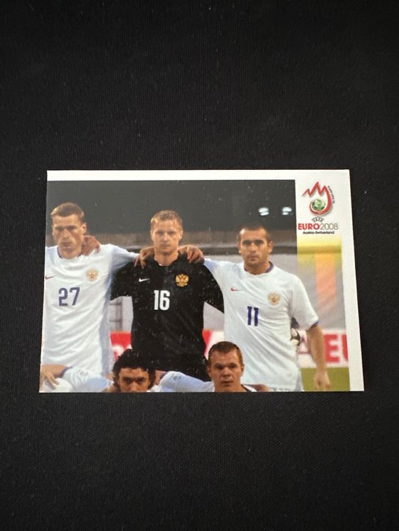 Panini UEFA EURO 2008 – Nr. 438 – Russland Mannschaft Teilbild oben rechts – Südamerika-Version – Originalfoto Vorderseite