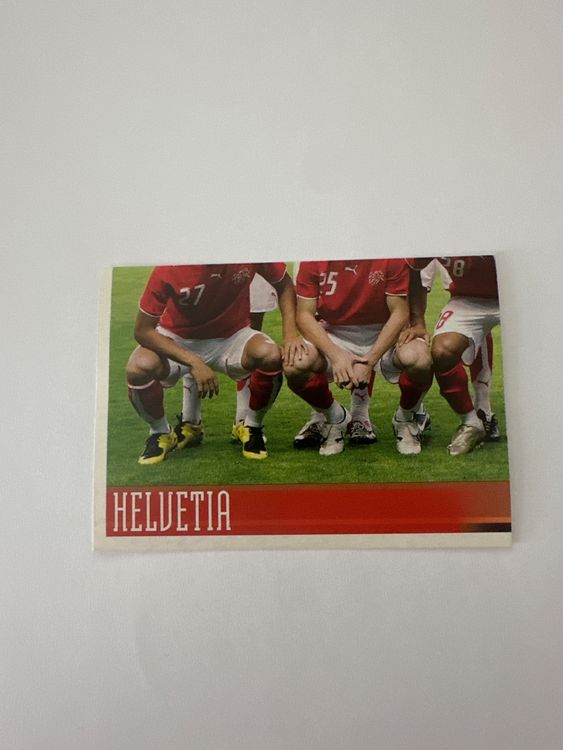 Panini UEFA EURO 2008 – Nr. 49 – Schweiz Mannschaft Teilbild unten links – Schweizer Edition – Originalfoto Vorderseite