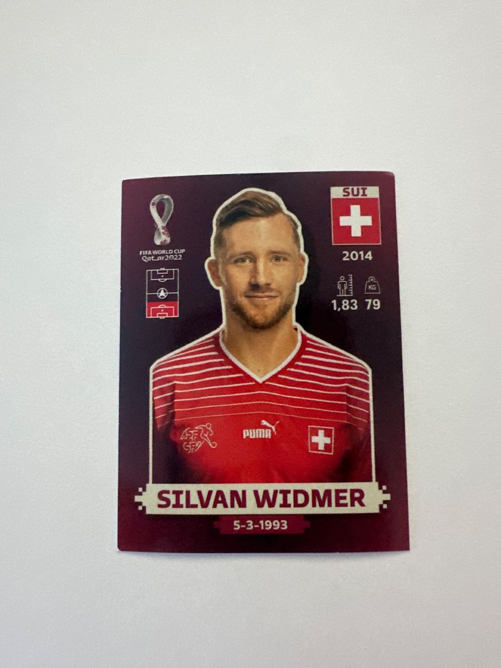 Panini FIFA WM 2022 Oryx - SUI 10 - Silvan Widmer – Original-Zustandsfoto Vorderseite