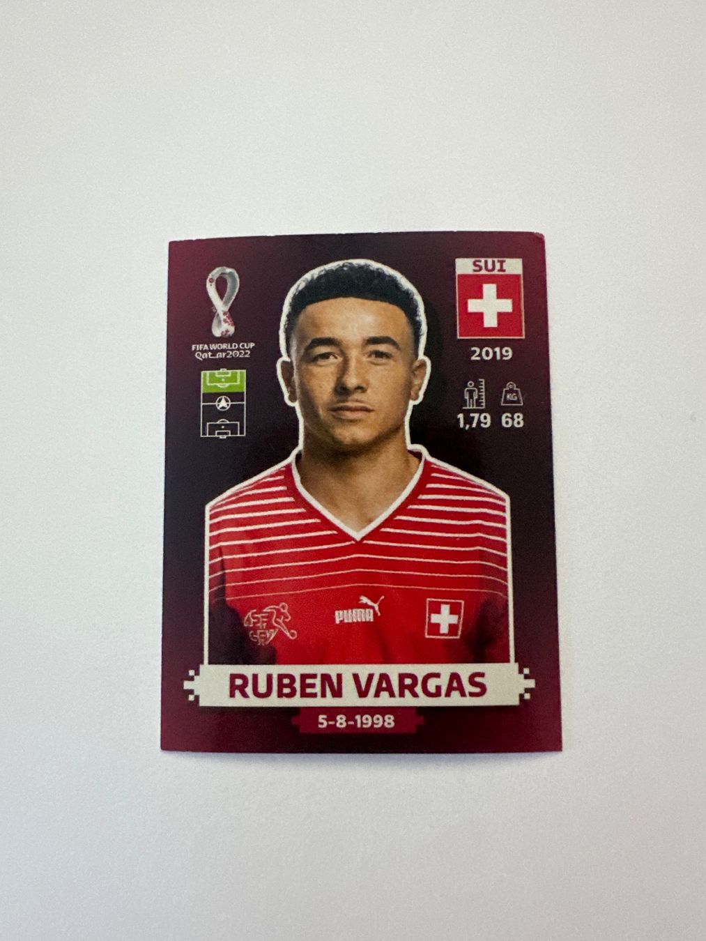 Panini FIFA WM 2022 Oryx - SUI 20 - Ruben Vargas – Original-Zustandsfoto Vorderseite